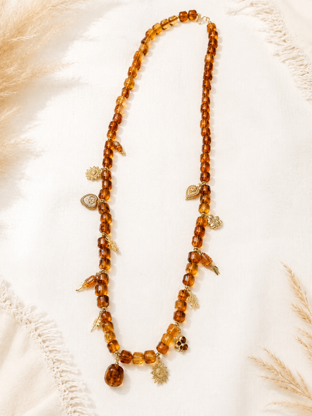 Collier ambré PIA