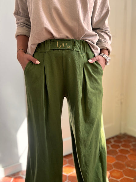 Pantalon vert LOVE