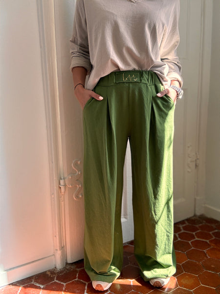 Pantalon vert LOVE