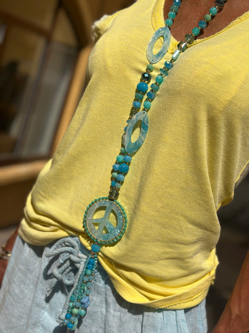 Sautoir turquoise PEACE