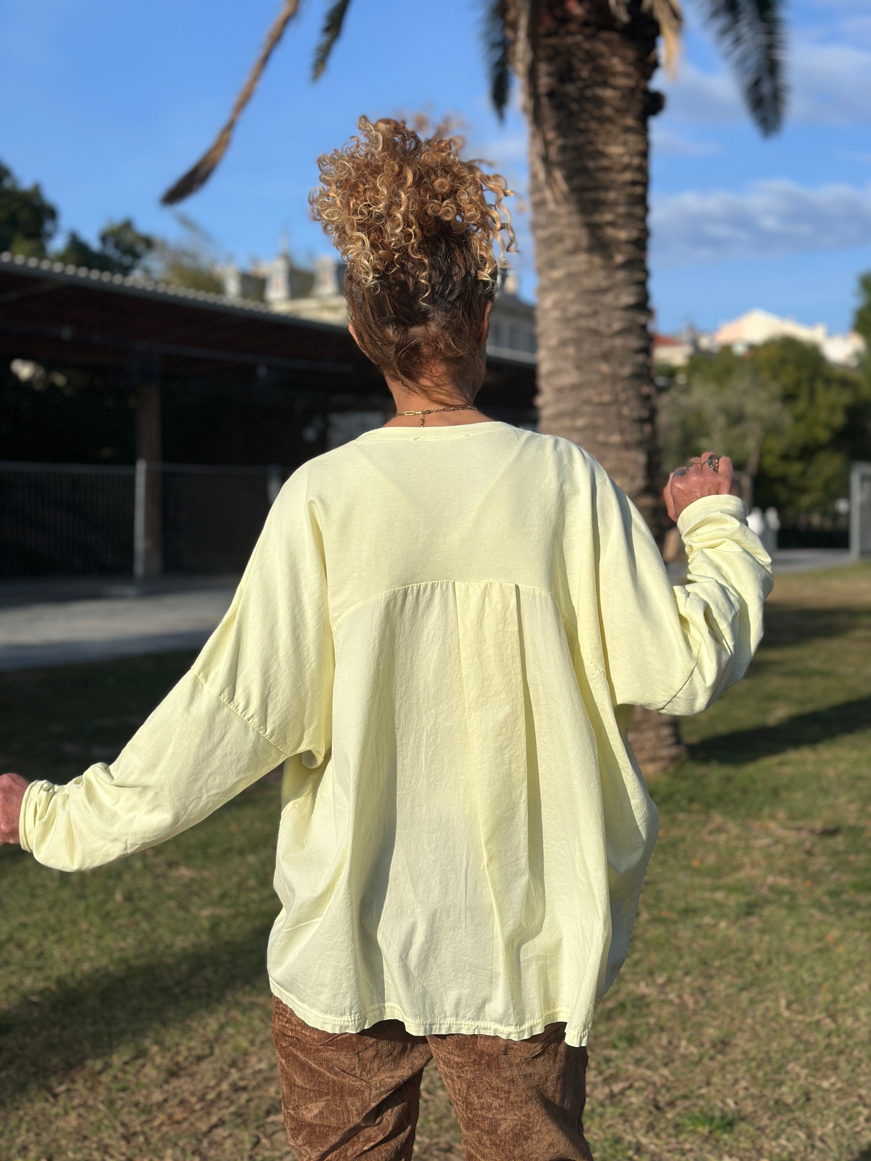 Sweat fin jaune POCHE FROUFROU