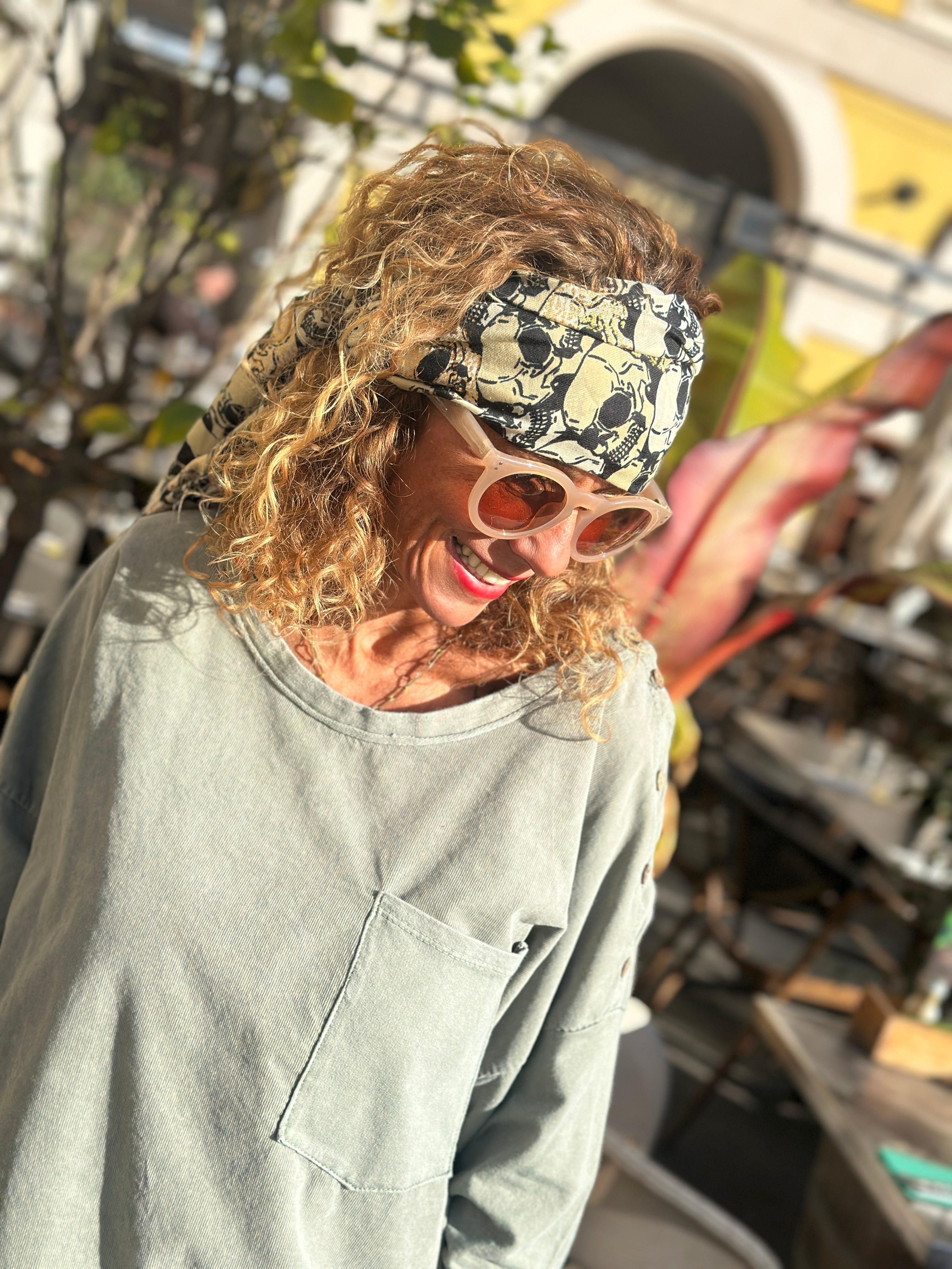 Foulard beige/noir SKULL
