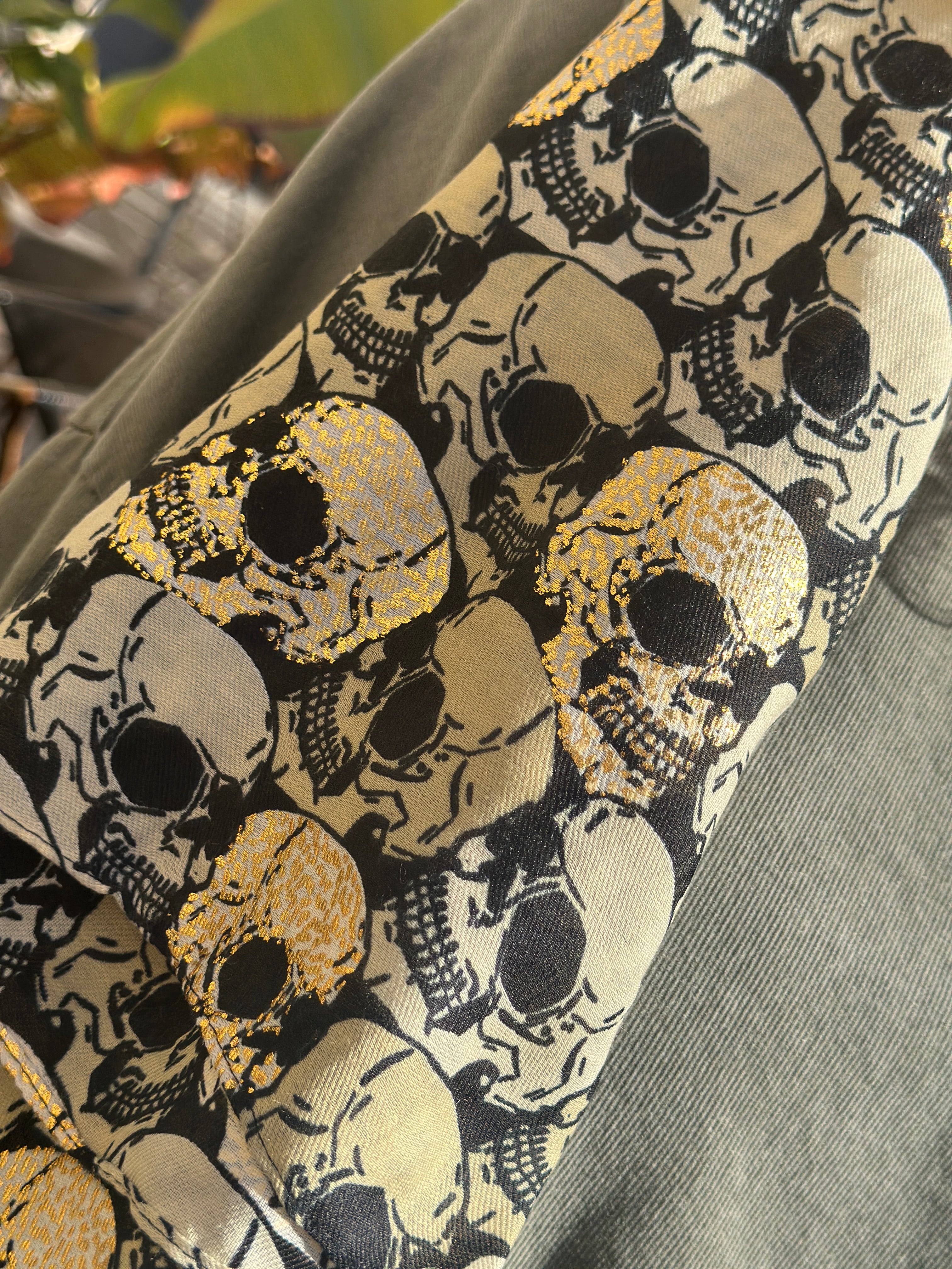 Foulard beige/noir SKULL