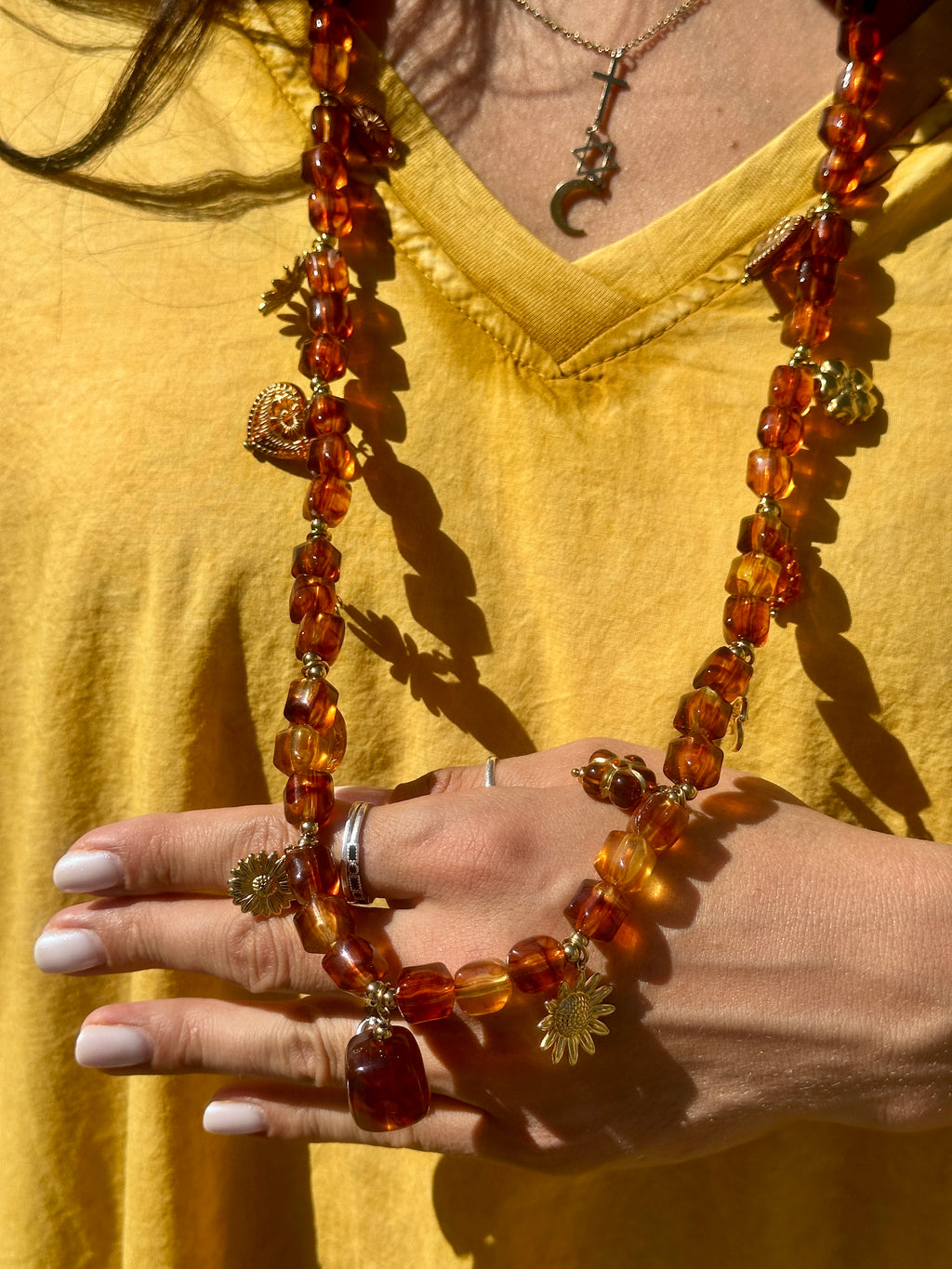 Collier ambré PIA