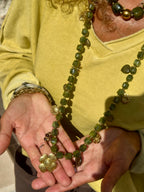Collier kaki PIA
