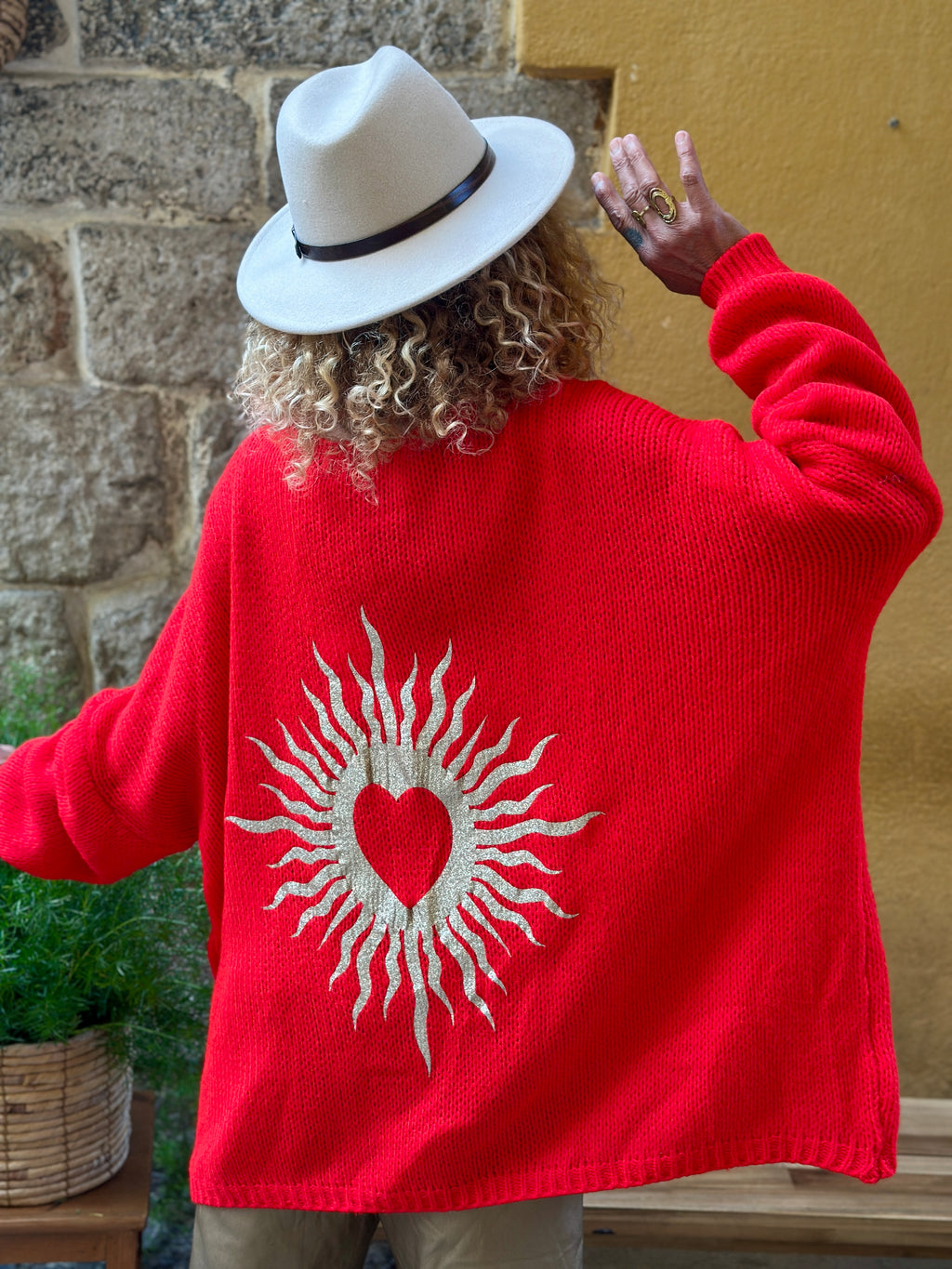 Pull rouge SUN