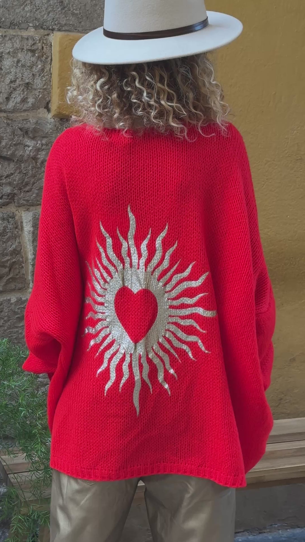 Pull rouge SUN