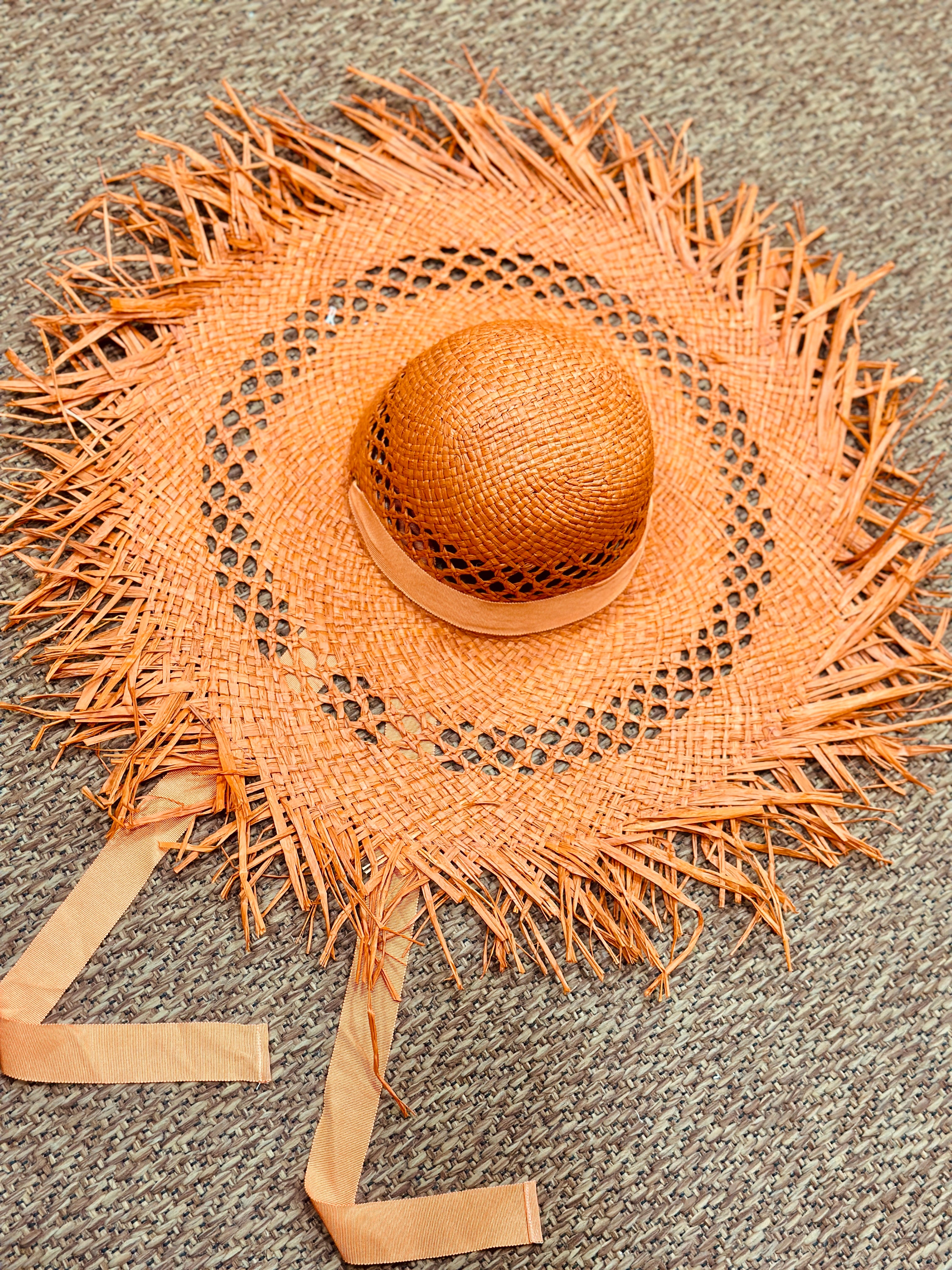 Chapeau orange SOLEIL