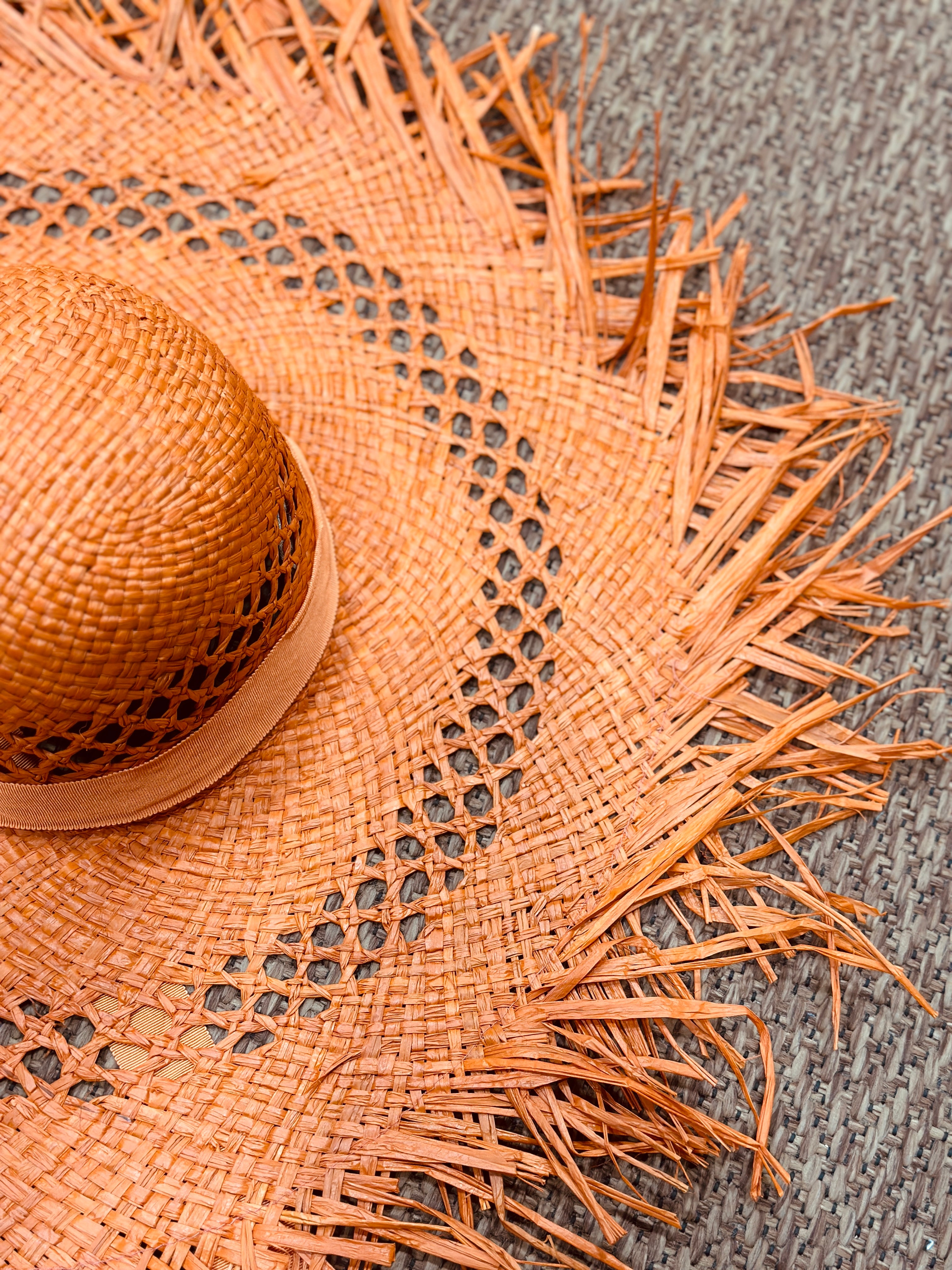 Chapeau orange SOLEIL
